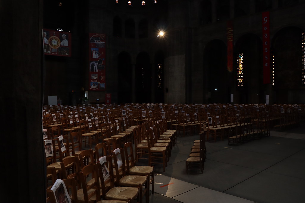 Paris XII ème Église du Saint Esprit L’architecture de l’É… Flickr