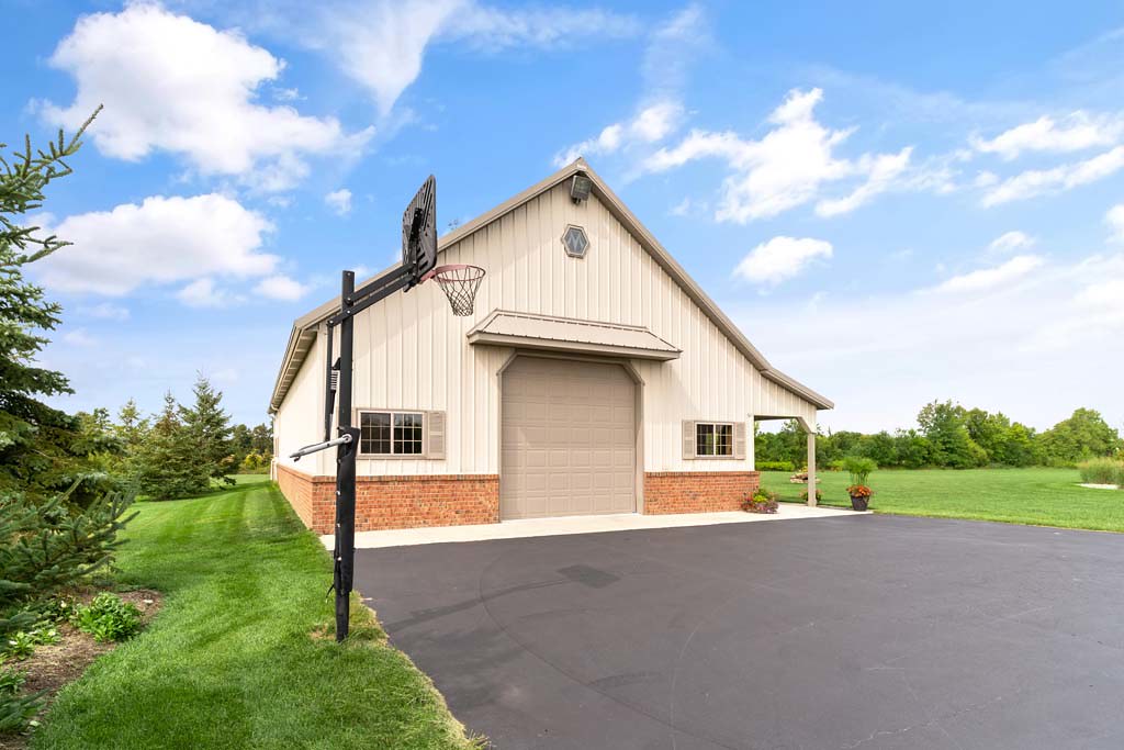 DSC08569 5564 Weckerly Road Whitehouse, OH 43571 Beth Rose Real