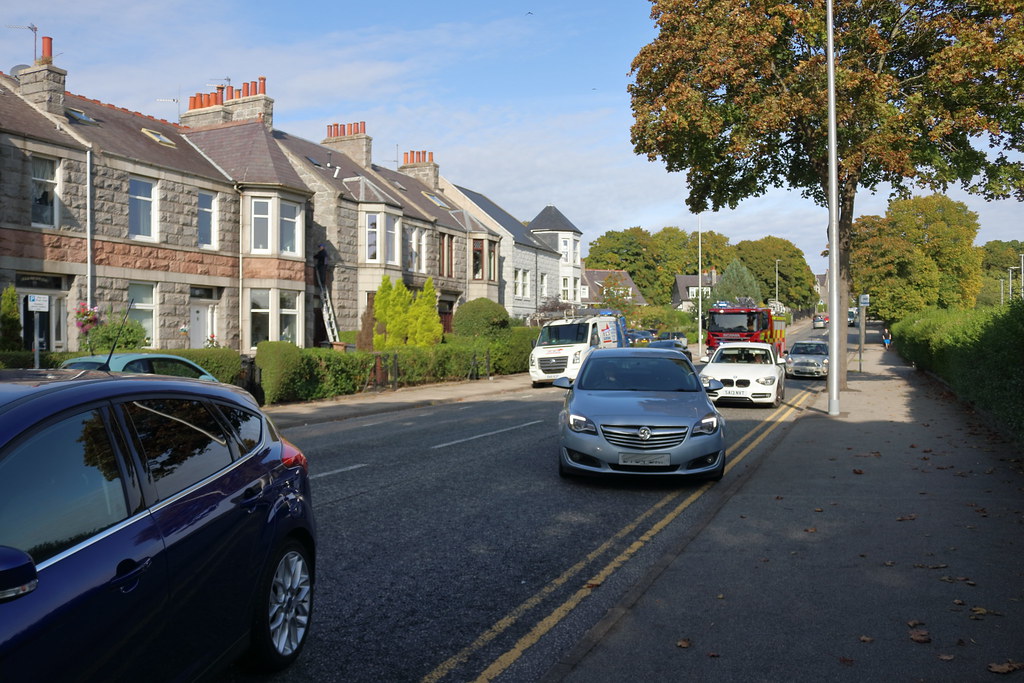 Out The Way,Westburn Drive,Aberdeen_sep 20_732 Alan Longmuir. Flickr