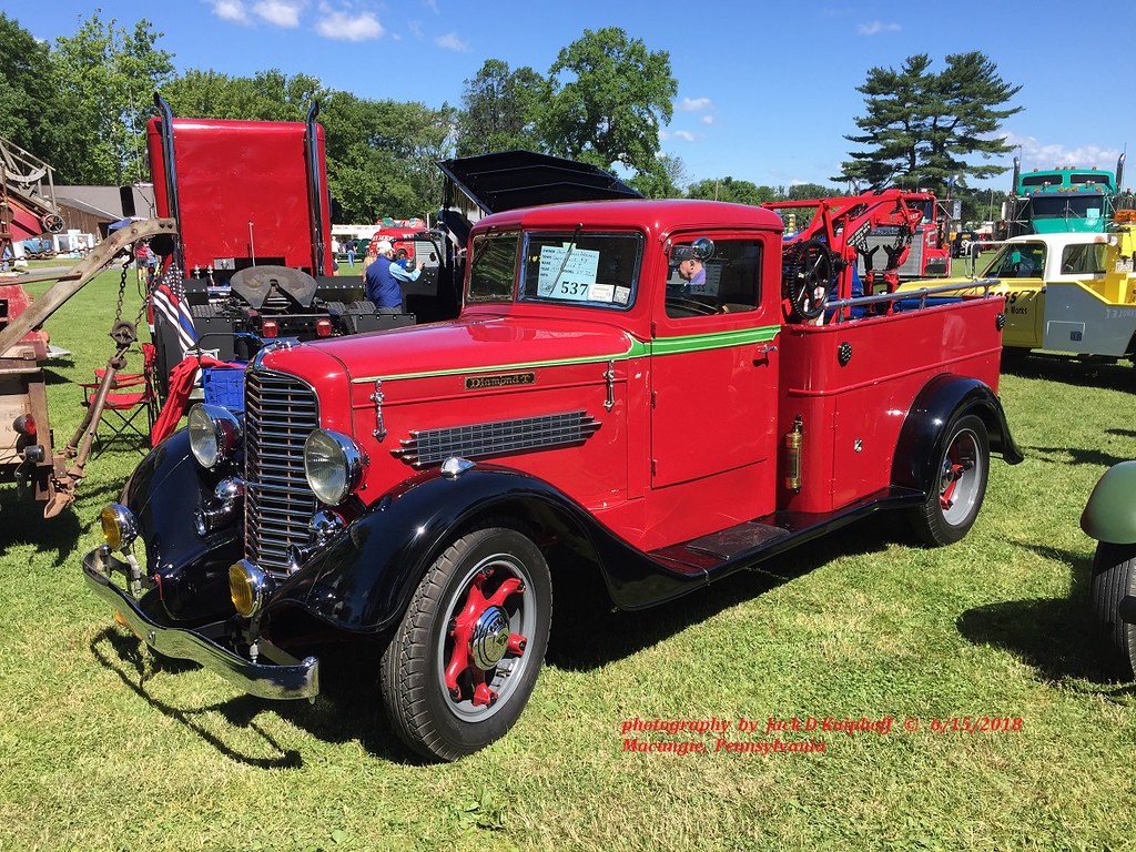 (SEE & HEAR)1935 Diamond T 211, Macungie, PA. 6152018 a photo on