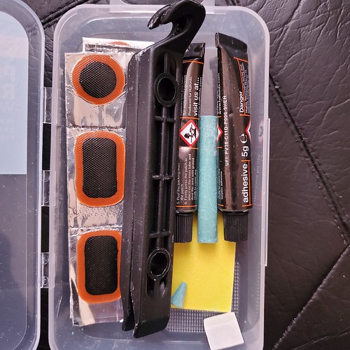 PUNCTURE KIT FROM HALFORDS LONDON E1 Carol Bassi (Nee McLaughlin