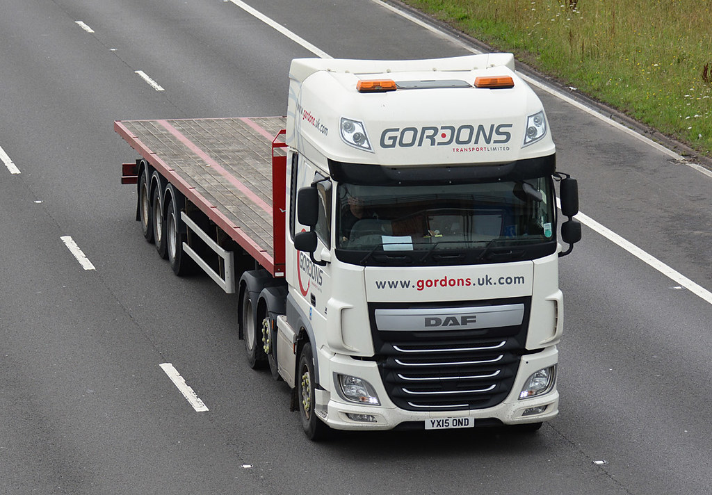 Gordons Transport YX15OND M5 Strensham 14/07/2020 Flickr