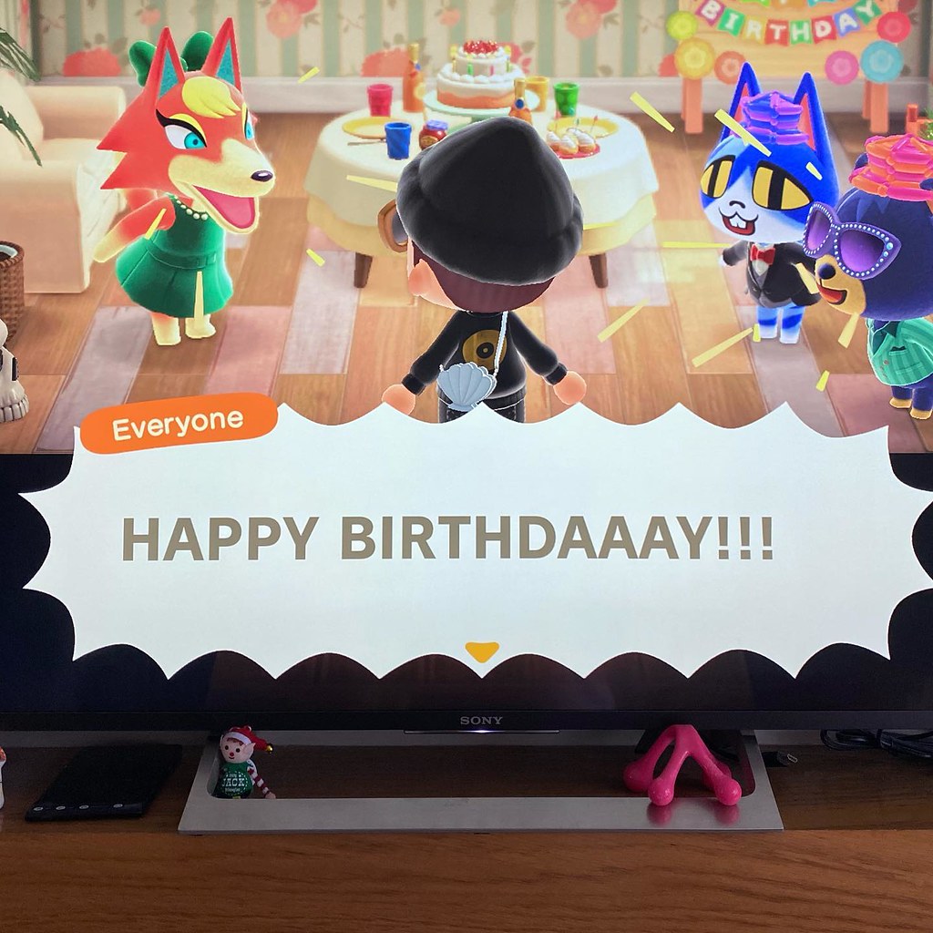 I had a party to go to this morning. 🎂🎁 acnh via Instag… Flickr