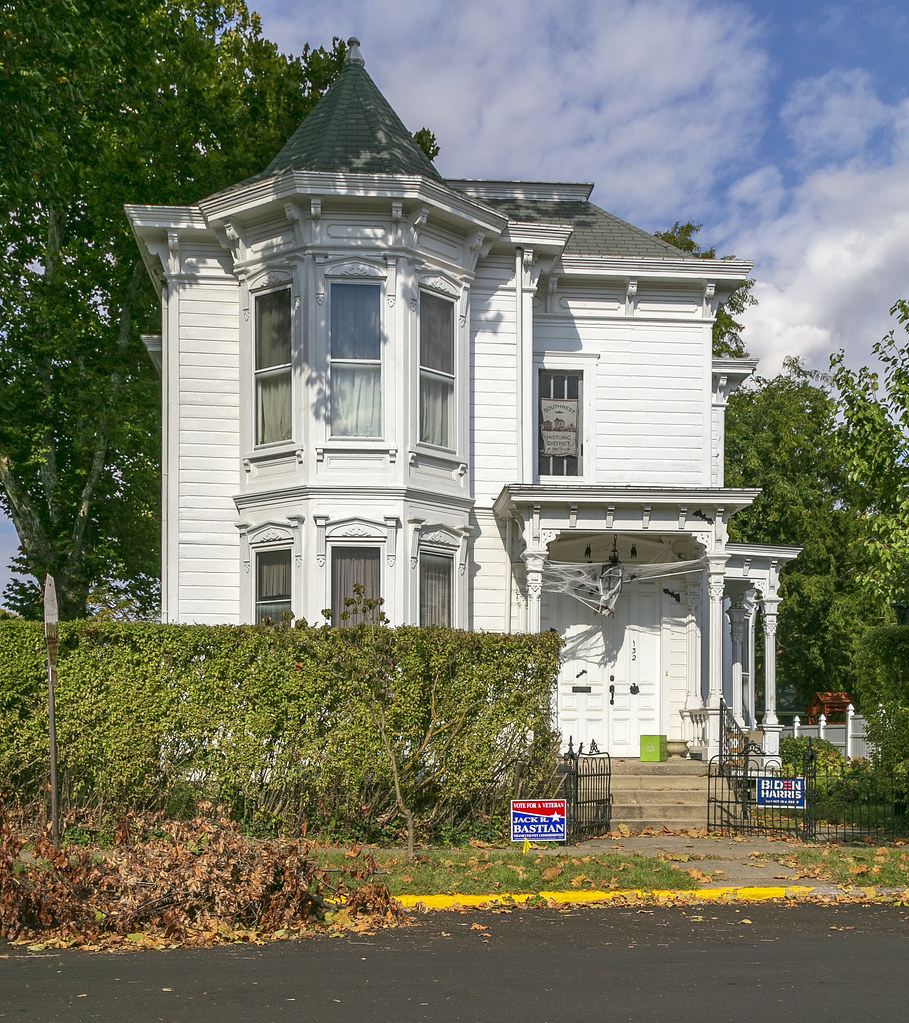 House — Troy, Ohio Christopher Riley Flickr