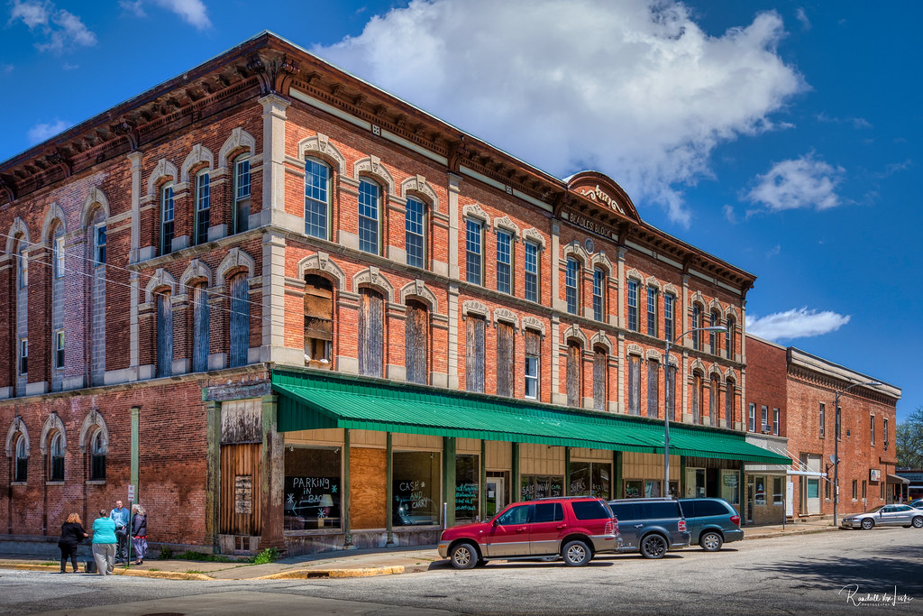 Beadles' Opera House, Lewistown, Illinois A view of W. Was… Flickr