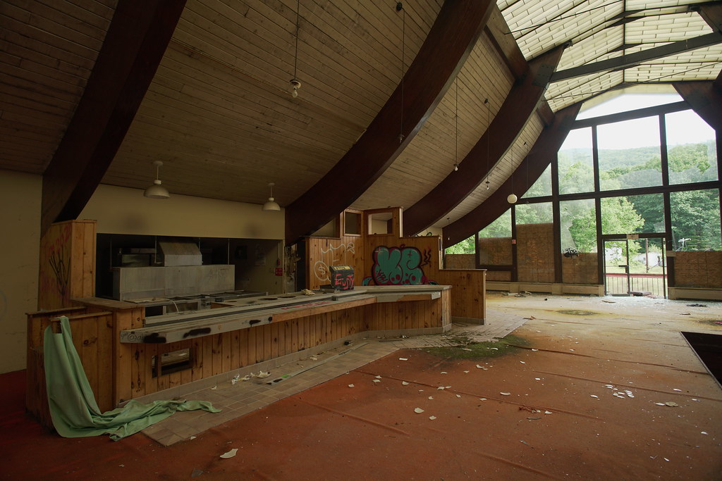 DSC00574 Nevele Grand Hotel, Ellenville NY Ski lodge upsta… Flickr