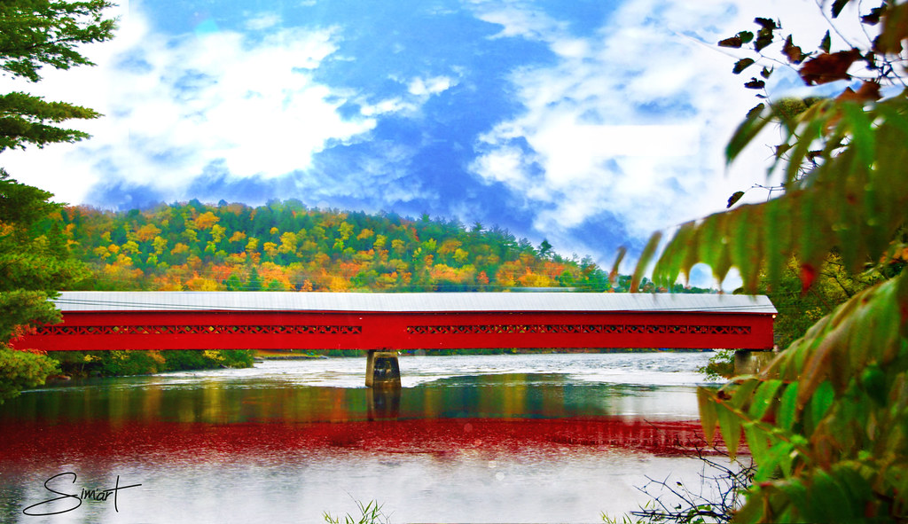 Pont Rouge... Construit en 1915, le pont couvert Gendro… Flickr