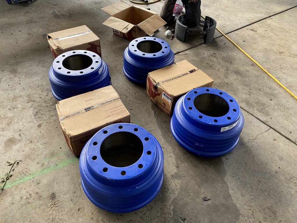 Pit stop drive brake reline, new drums & linings . Was pla… Flickr