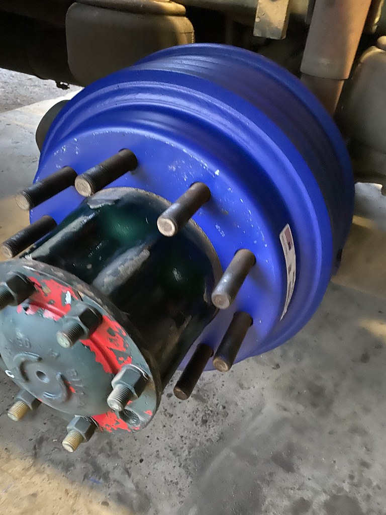 Pit stop drive brake reline, new drums & linings . Was pla… Flickr