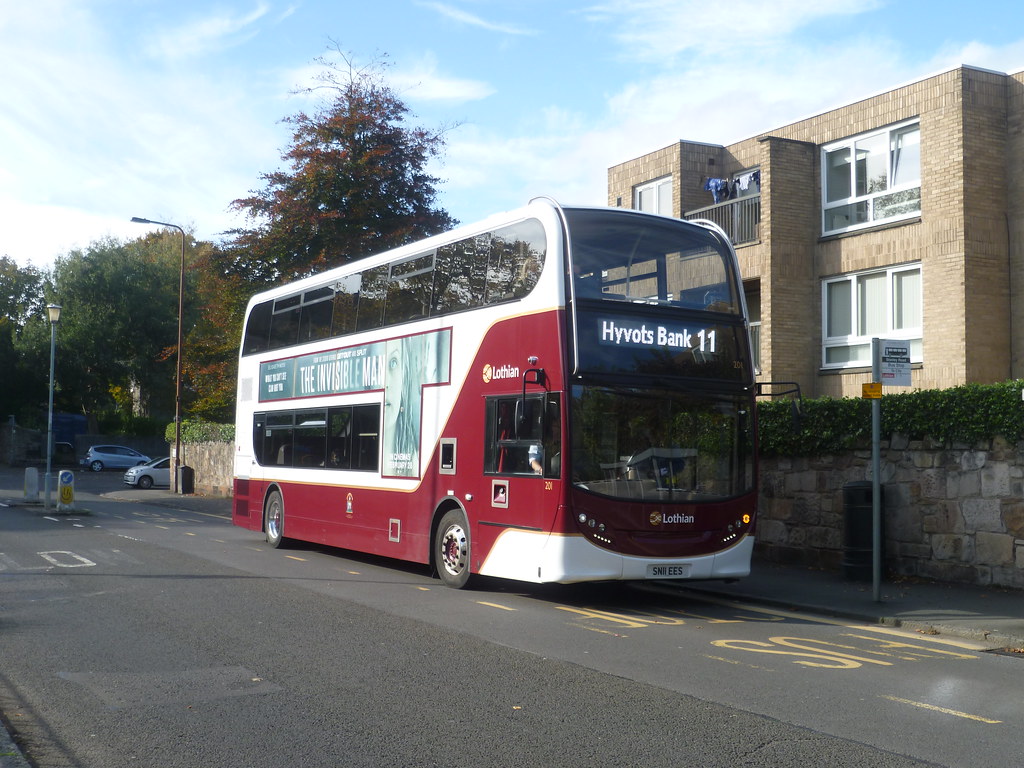 Lothian 201 at Stanley Road, Edinburgh 201 has just made t… Flickr