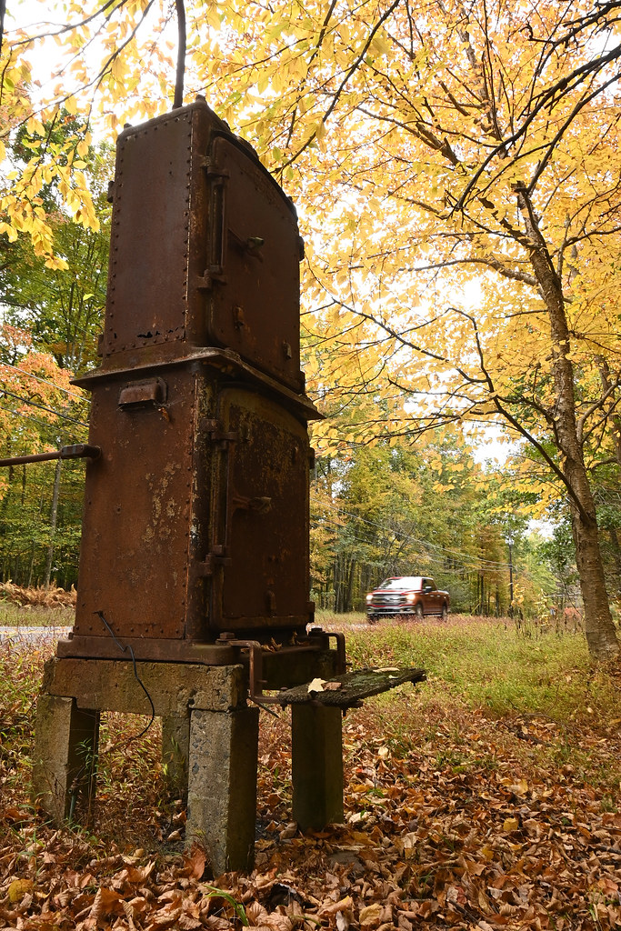 Atop White Haven Tunnel Trains below, codeline above Flickr