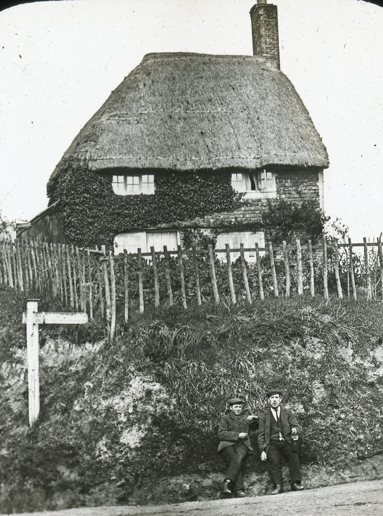 H03017L Old Halfway House, Hollington, Hastings Scanned fr… Flickr