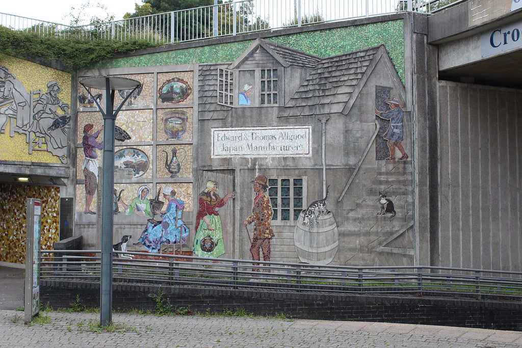 Murals on a road flyover abutment at Pontypool, Torfaen. G… Flickr