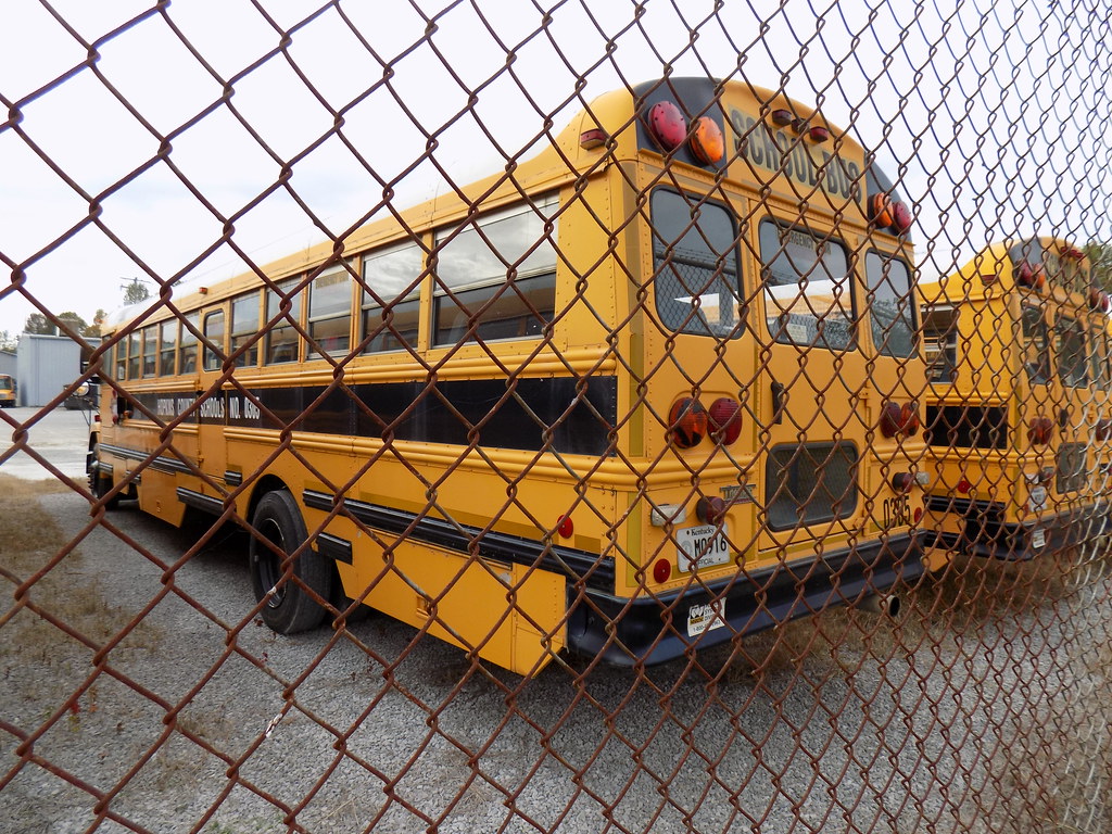Hopkins County Schools 0305 Bus lot Nortonville, KY Flickr