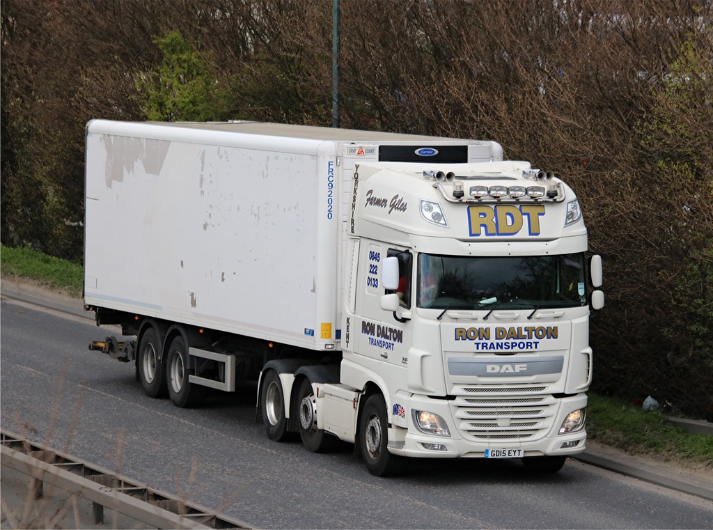 Ron Dalton Transport GD15 EYT on the A2016 Bronze Age Wa… Flickr