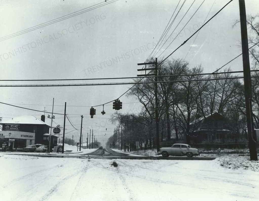 TRENTON Sibley Road and West Jefferson (January, 1960) Flickr