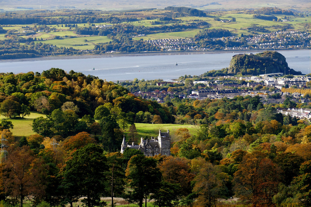 langbank from lang craigs overtoun house Tom Donald Flickr