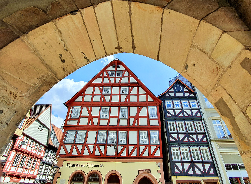 In Alsfeld, Germany Apotheke am Rathaus, 1665 (Pharmacy at… Flickr