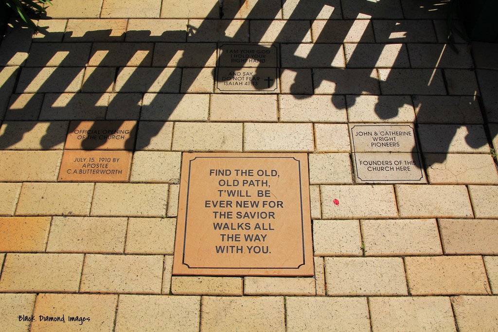 Entry Path Paving Community of Christ Church, Tuncurry, … Flickr