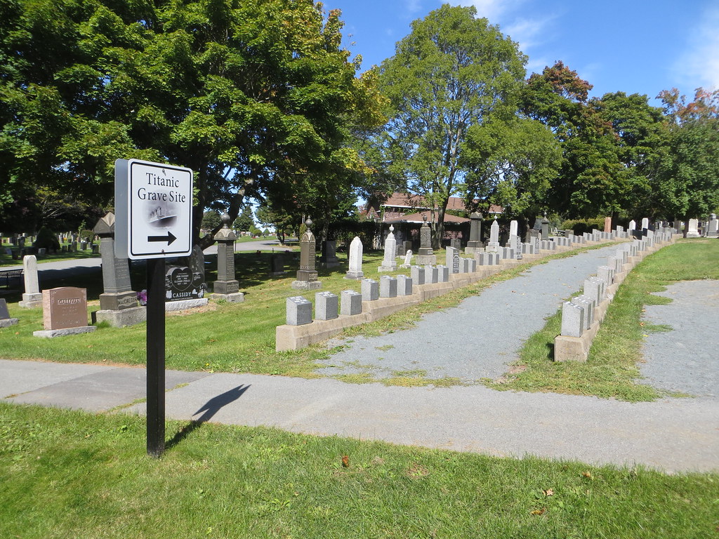 IMG_6568 Fairview Lawn Cemetery, Halifax, NS. The final … Flickr