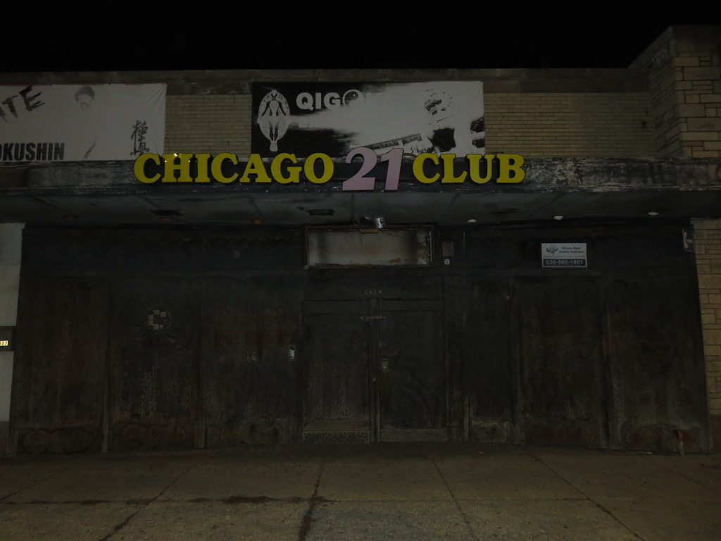 Chicago 21 Club 6020 W Belmont Ave Chicago, IL 60634 Zol87 Flickr