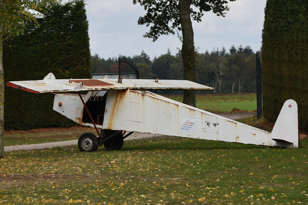 fantasy aircraft Paintball games Venhorst, Boekel 26Sep… Flickr
