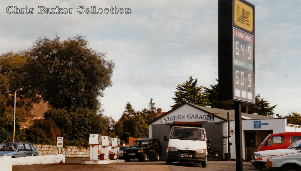 UK Station Garage, Elm Grove Road, Topsham, Devon EX3 0E… Flickr