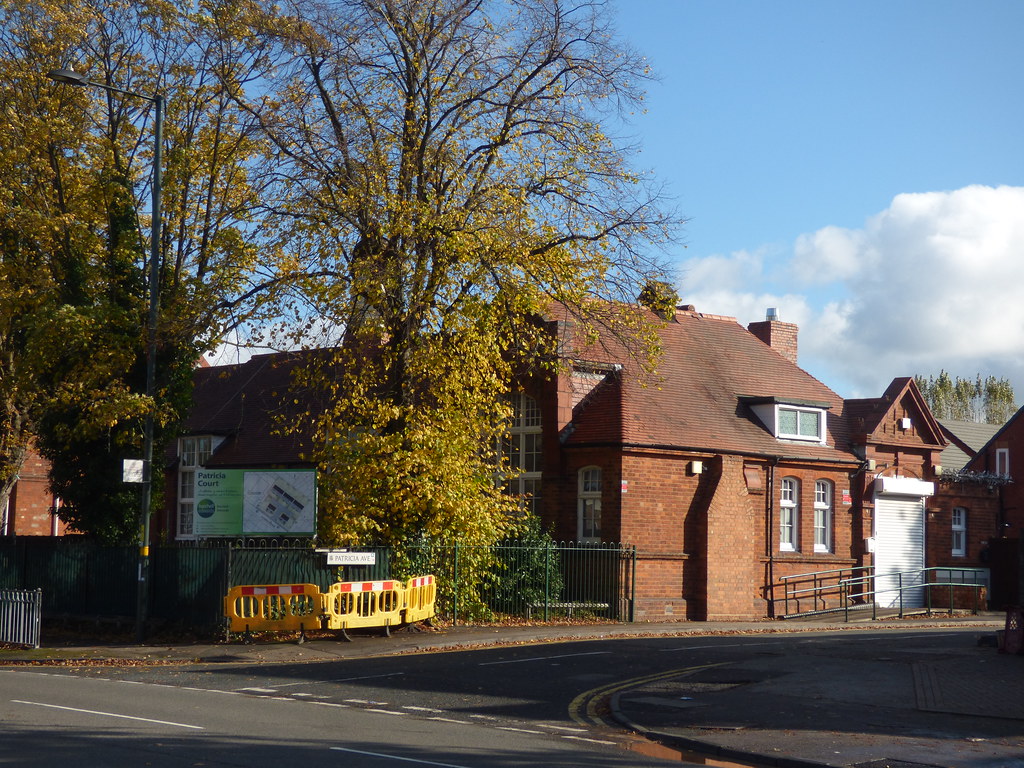 Patricia Court School Road, Yardley Wood The Yardley Woo… Flickr