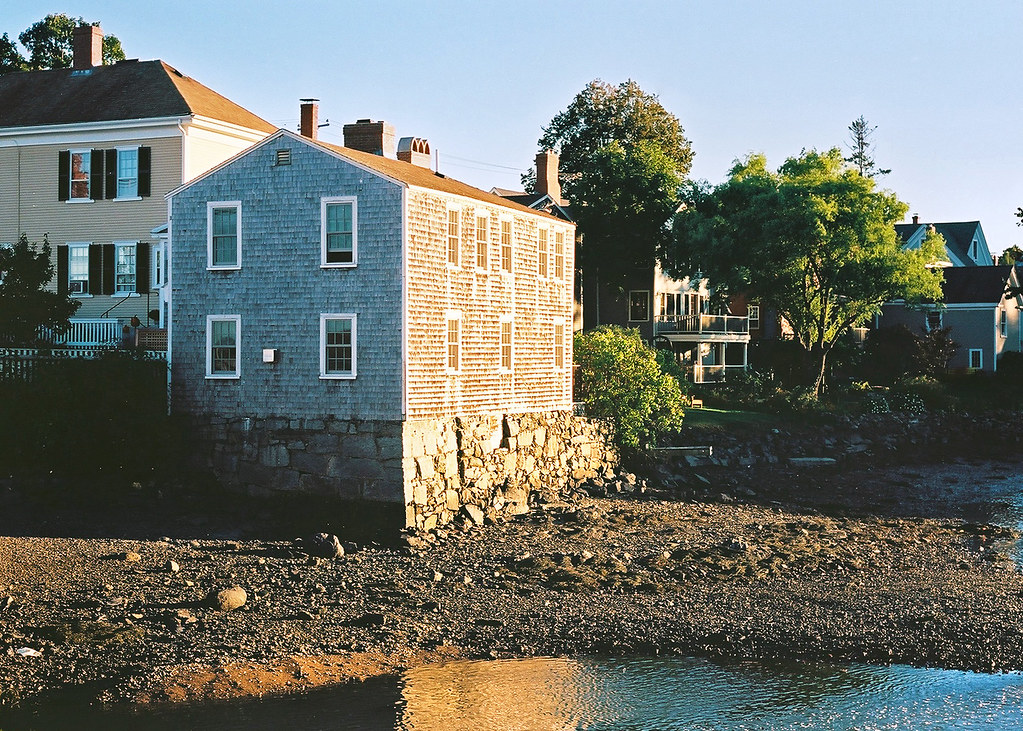Sunset at South Mill Pond Portsmouth, NH This shot part … Flickr