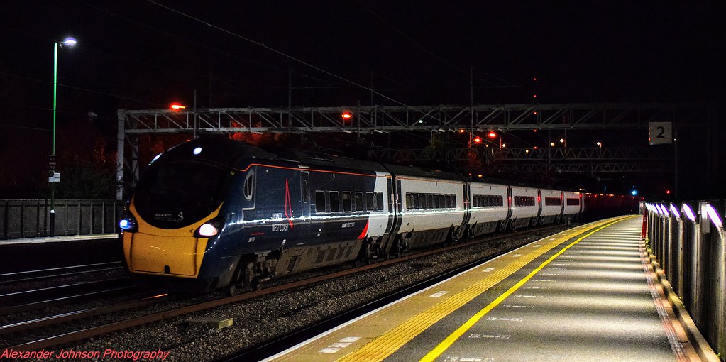 390xxx Tamworth Class 390 Pendolino in Avanti west coast… Flickr