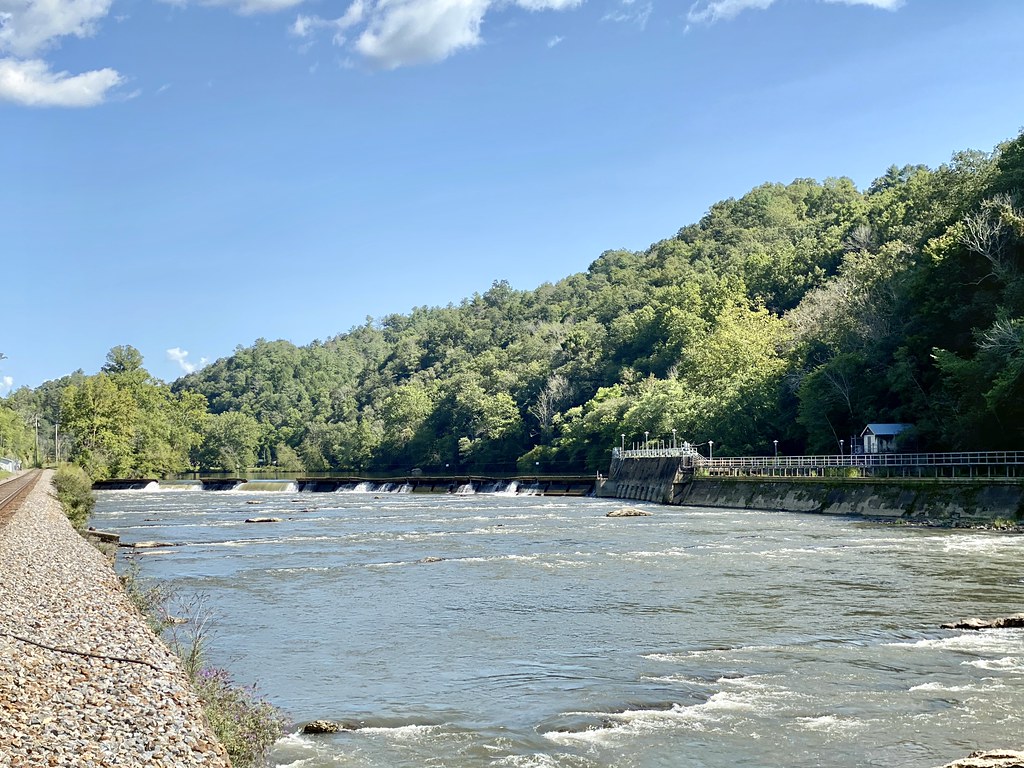 Capitola Dam, French Broad River, Marshall, NC Built in th… Flickr