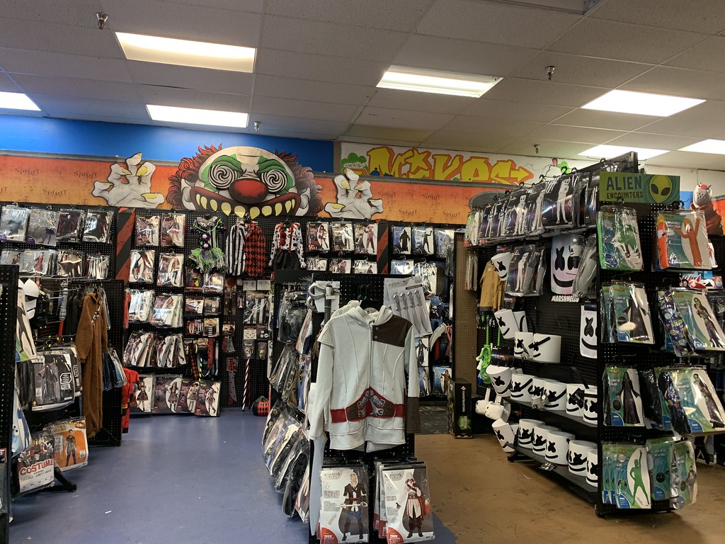 Spirit Halloween interior a photo on Flickriver