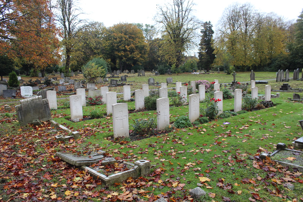 CWGC Enfield (Hertford Road) Cemetery Greater London, Sunday 25th