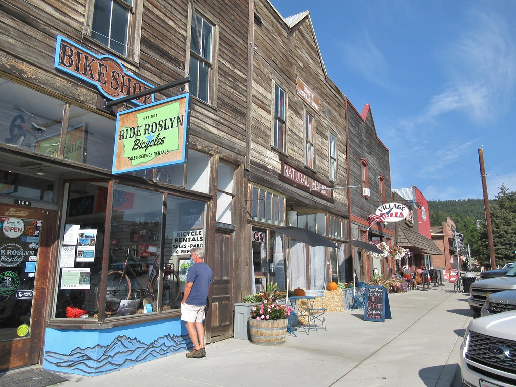 Roslyn, Washington Roslyn is located in the eastern foothi… Flickr