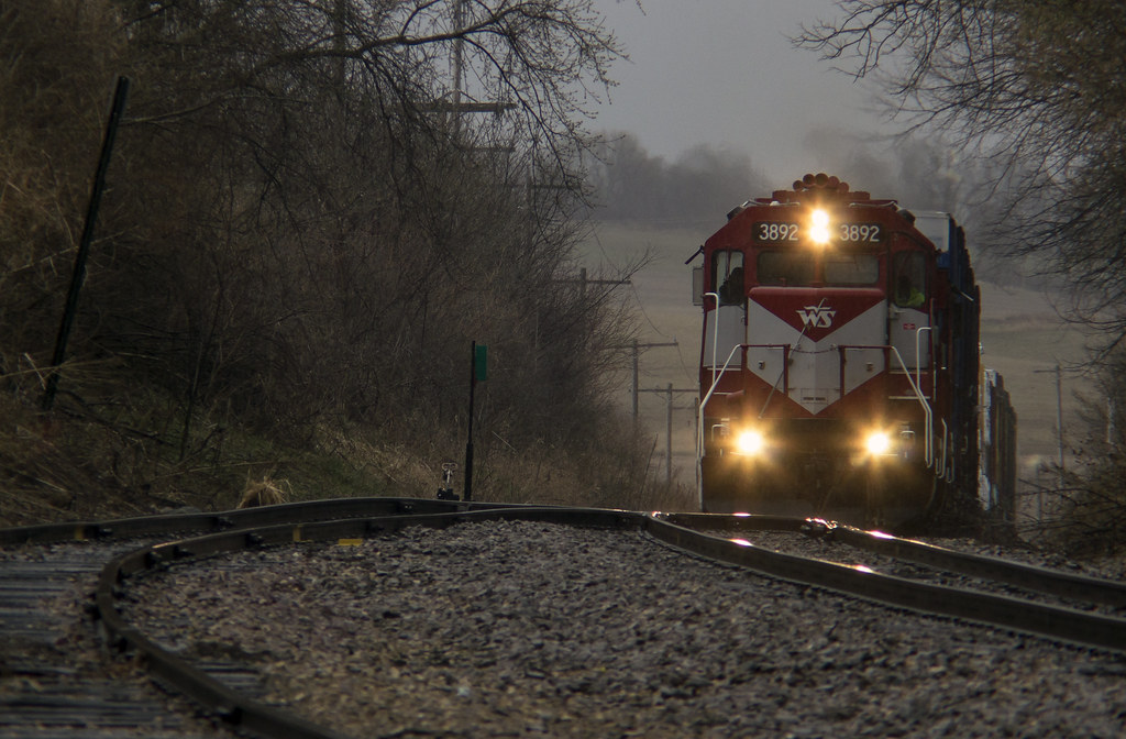 Iron Ridge, Wisconsin It's a moody, gloomy day as WAMX GP3… Flickr