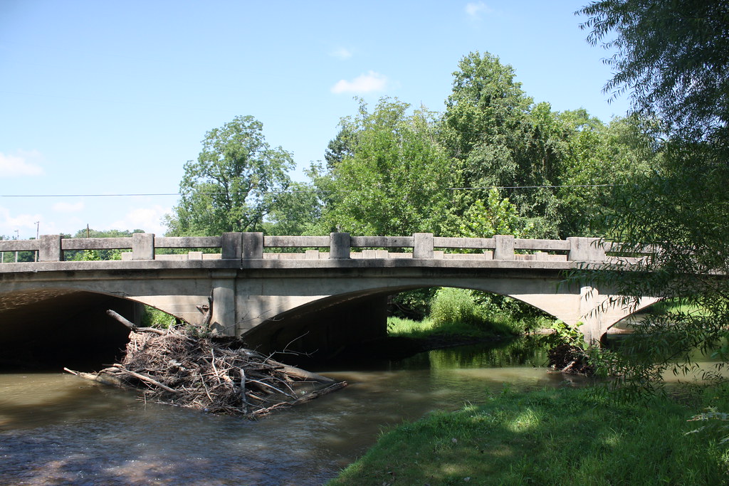 Mt. Zion Road Hickory Creek Bridge (Warren County, Tennessee) a photo