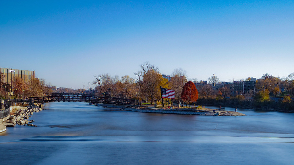 Fox River Elgin, IL 30 Second exposure CheepShot Flickr