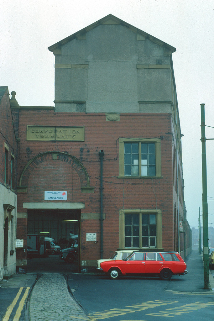 Blundell Street tram depot, Blackpool. 1981 Blundell Stree… Flickr