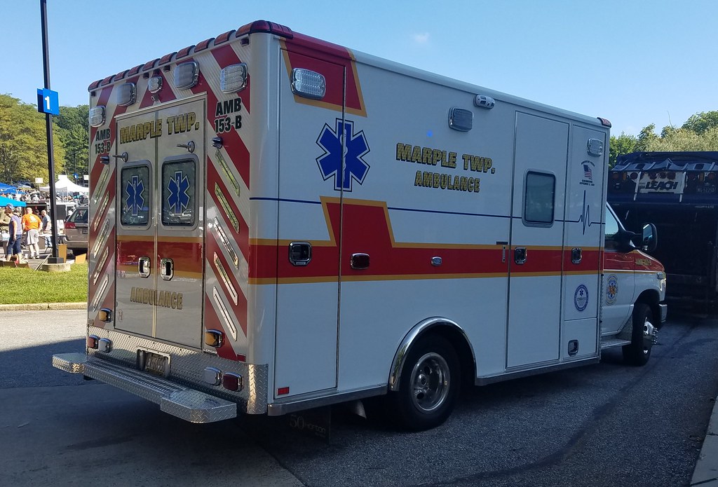 Marple Twp PA Ambulance Corps Amb 153B Ford ESeries Am… Flickr