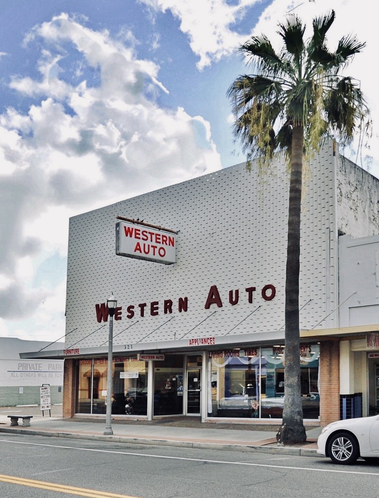 Western Auto Weslaco, Texas . Has served Weslaco for ove… Flickr