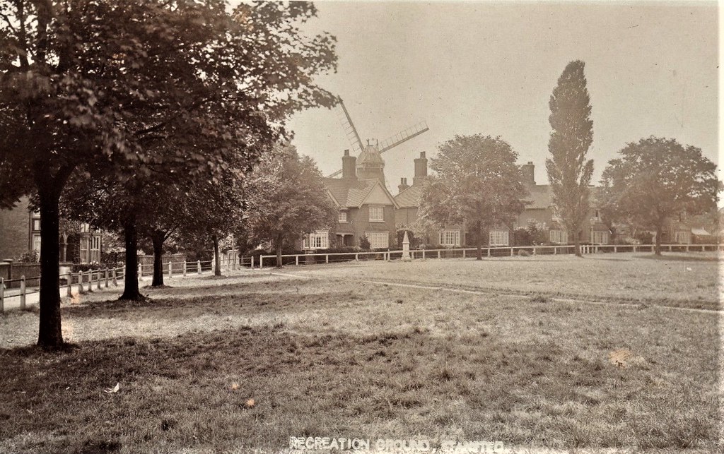 Recreation Ground Stansted RP pc used 1915 Ref H994 Flickr