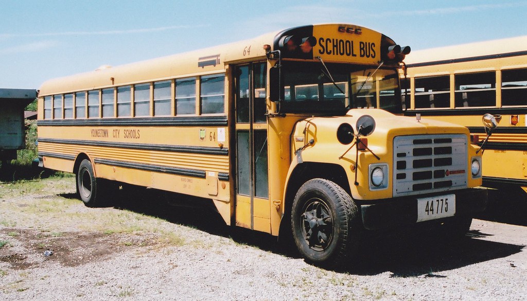 IMG_0002_NEW_0006 Youngstown City Schools 64 1982 Thomas… Flickr