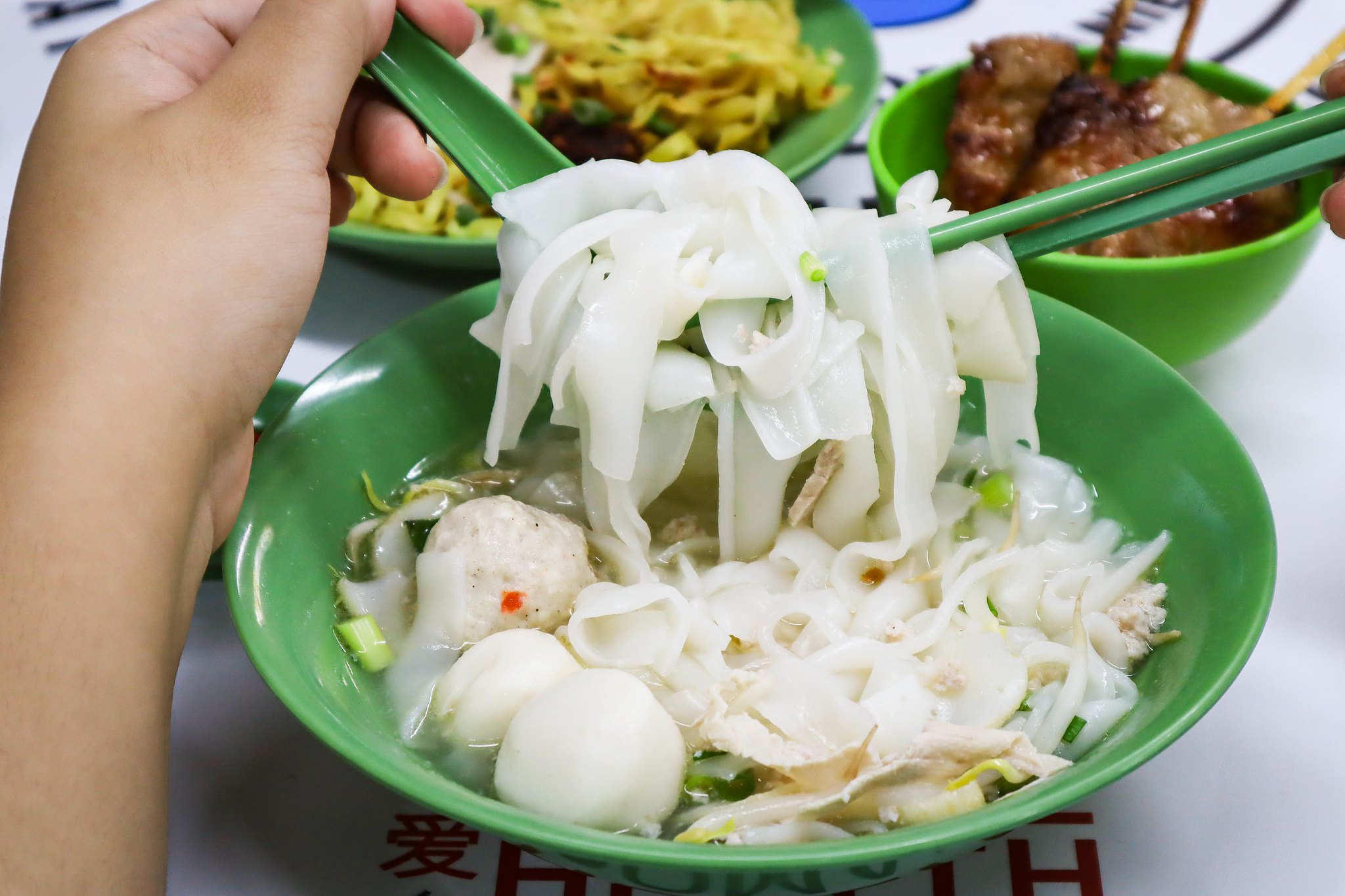 Hee Fish Ball Noodle Teochew Fish Ball Noodles, Laksa & Thai Pork
