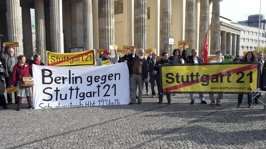 Berlin gegen Stuttgart 21 Berlin 2010. Fotos aus den östlichen dt
