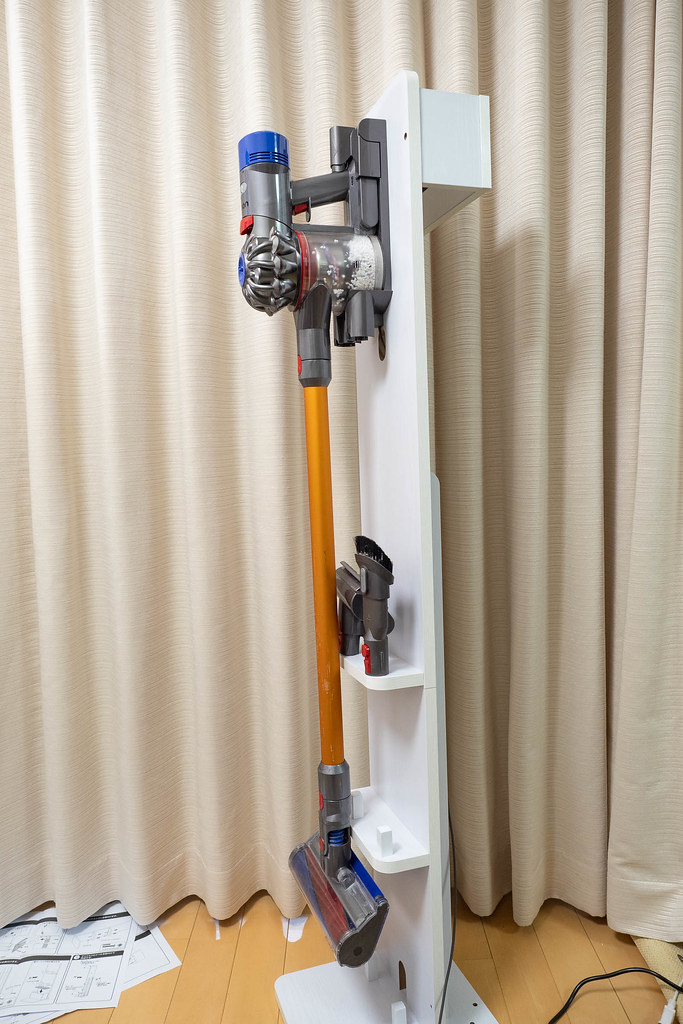 Dyson_Stand12 mu_ne3 Flickr