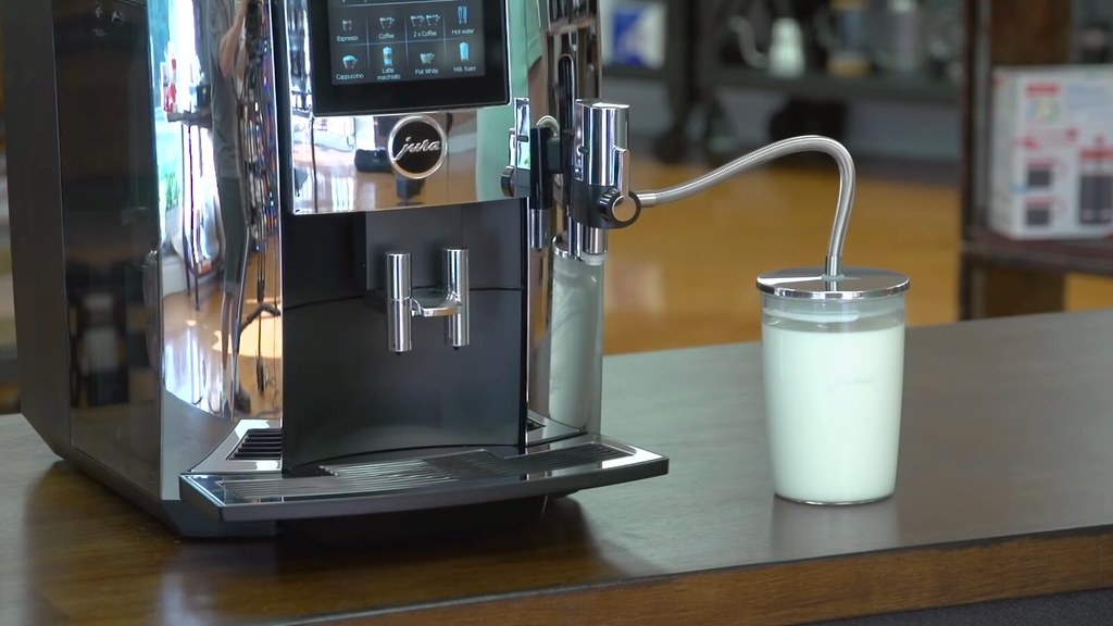 Coffee making with Jura S8 Espresso _ Cappuccino Machine (… Flickr