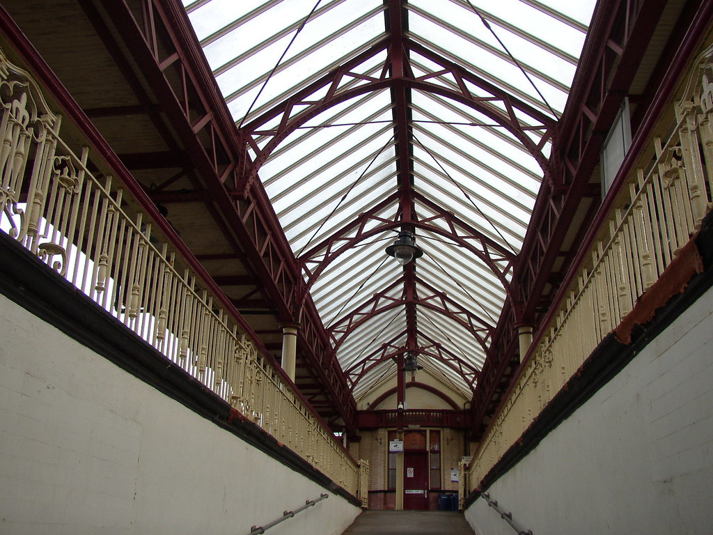Dumbarton Central Station As the station is elevated, it i… Flickr