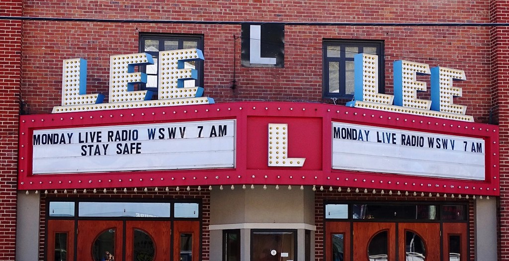 VA, Pennington GapU.S. 58A Lee Theater Marquee Bulbs galo… Flickr