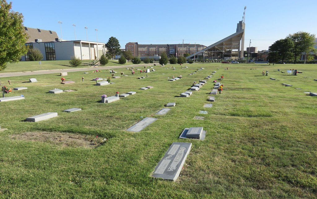 Old Mission Cemetery (Wichita, Kansas) As seen from the Ol… Flickr