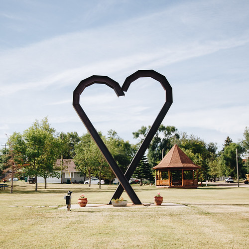 Beth Hill McClusky, ND seismanuel Flickr